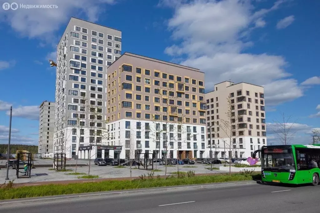 1-комнатная квартира: Екатеринбург, улица Паригория Суетина, 3 (38.3 ... - Фото 1