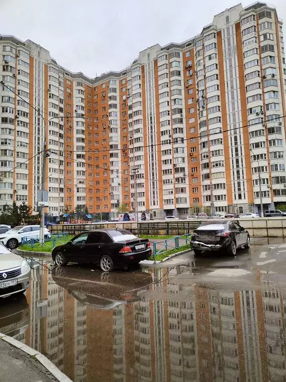 2-к. квартира, 64 м, 2/17 эт. - Фото 0