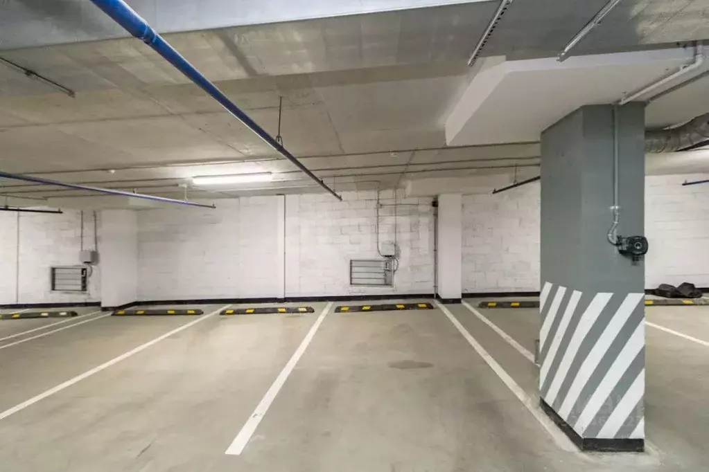 Гараж в Тюменская область, Тюмень Харьковская ул., 76 (13 м) - Фото 1