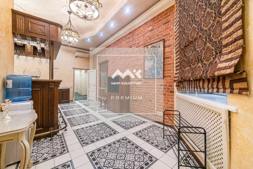 Помещение свободного назначения в Санкт-Петербург ул. Ломоносова, 14 ... - Фото 1