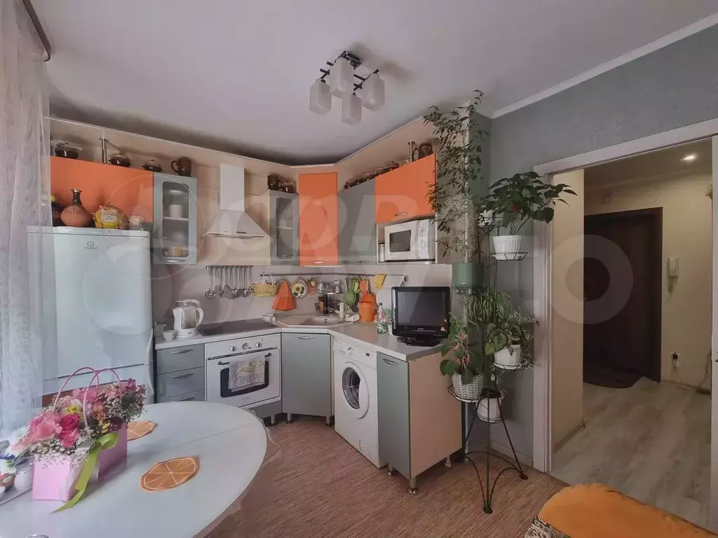 1-к. квартира, 37 м, 2/9 эт. - Фото 1