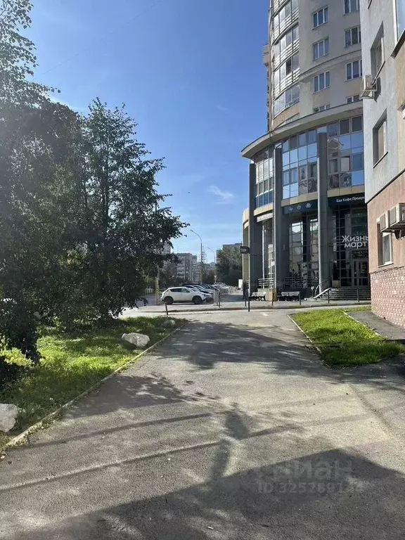 Офис в Свердловская область, Екатеринбург ул. Татищева (90 м) - Фото 2