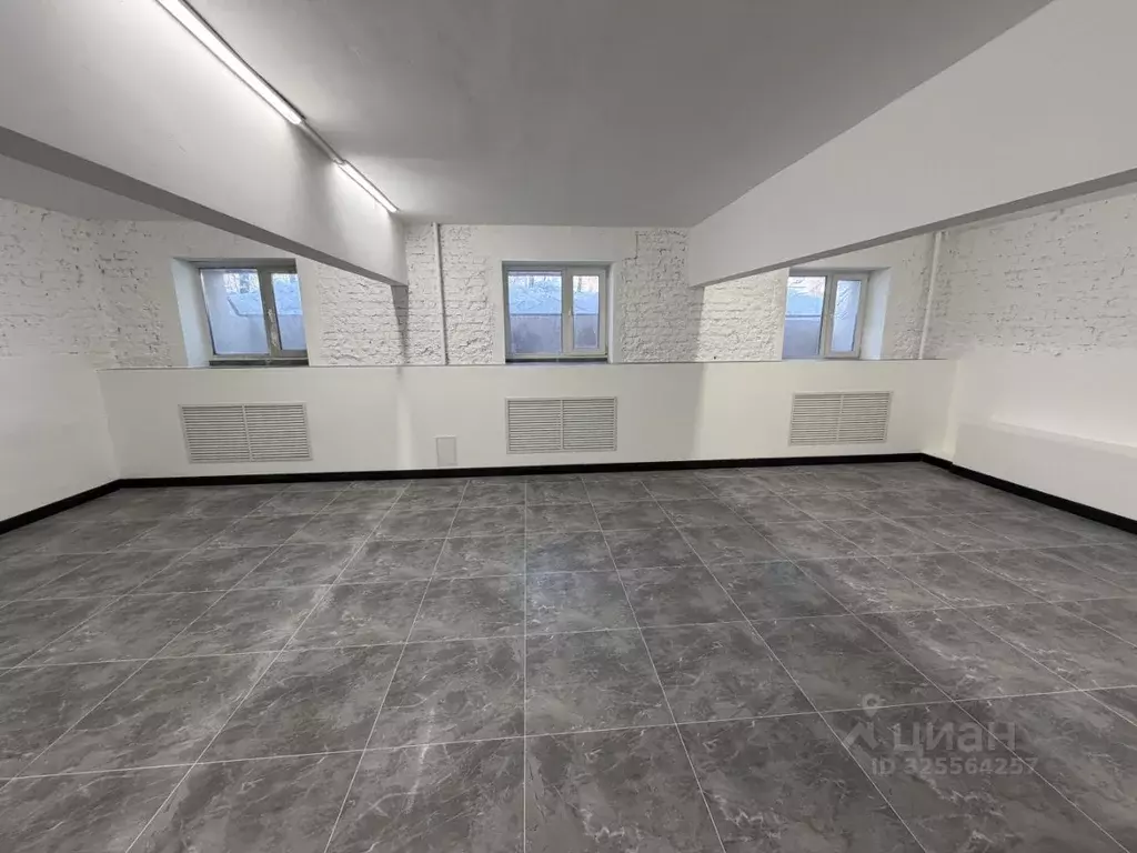 Помещение свободного назначения в Москва Линейный проезд, 6 (124 м) - Фото 1