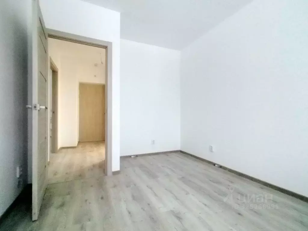 2-к кв. Свердловская область, Екатеринбург ул. Академика Ландау, 36 ... - Фото 2