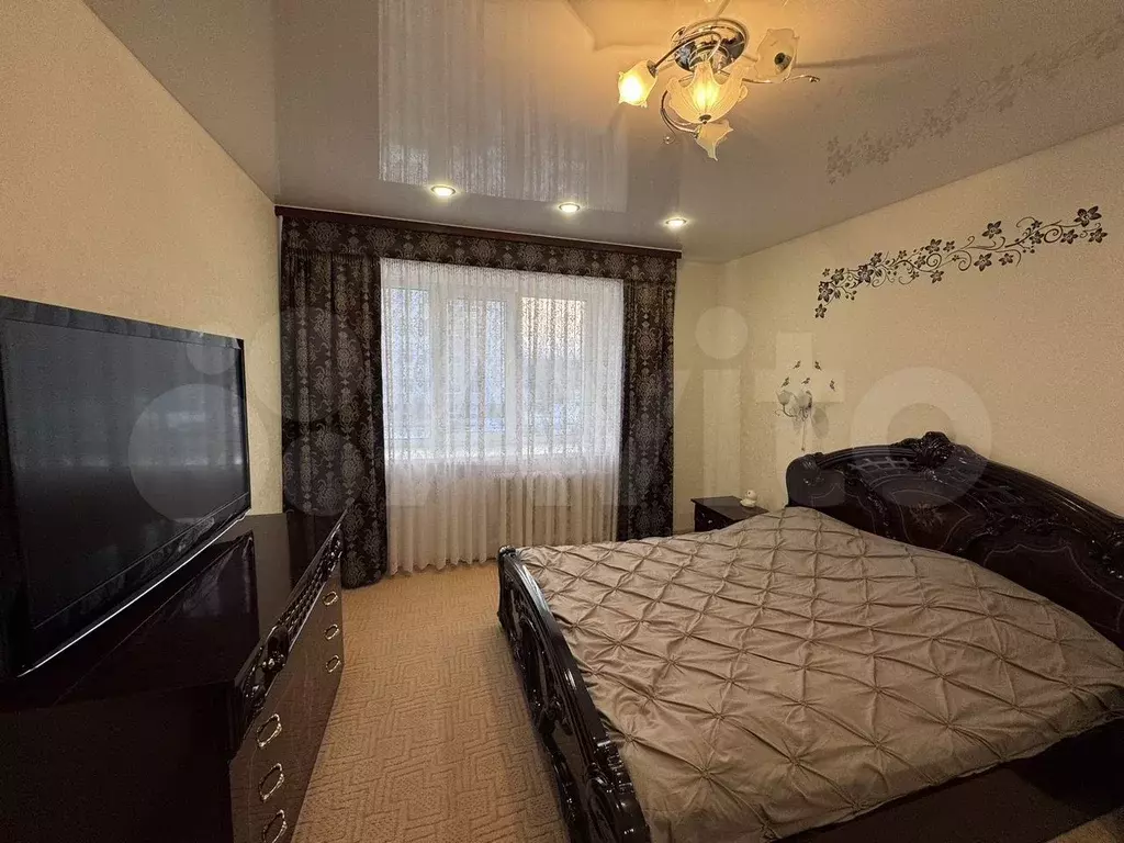 1-к. квартира, 49 м, 2/9 эт. - Фото 1