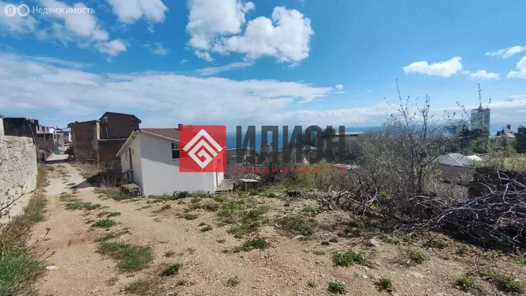 Участок в Кореиз, улица К.М. Петровского, 19Б (5.6 м) - Фото 1