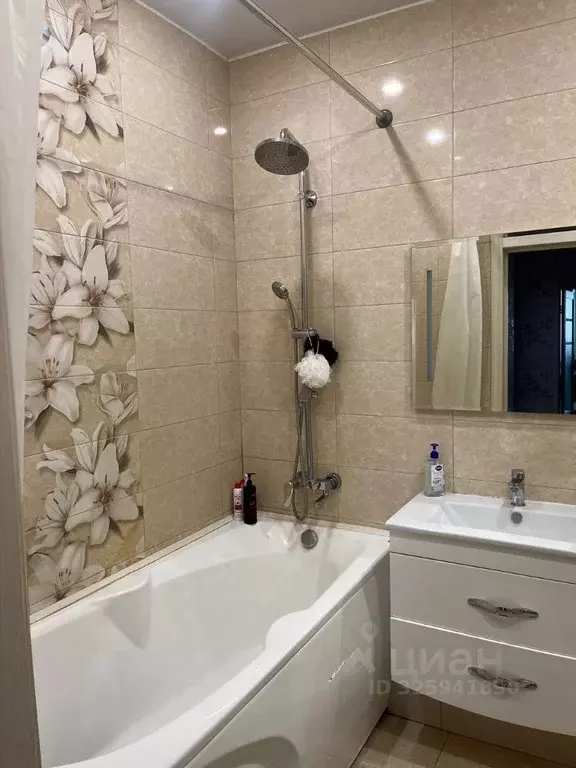 2-к кв. Челябинская область, Челябинск просп. Героя России Е.Н. ... - Фото 1