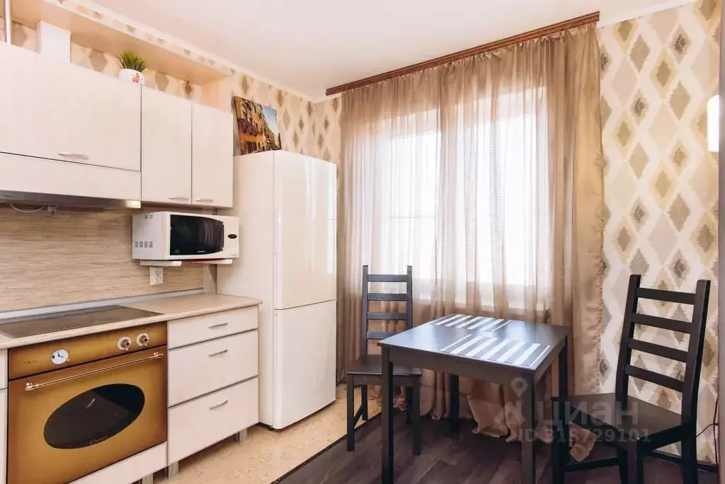 Студия Свердловская область, Екатеринбург ул. Союзная, 2 (37.0 м) - Фото 1