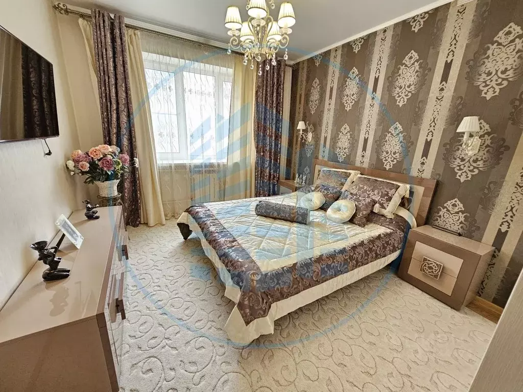 3-к кв. Ставропольский край, Ессентуки Пятигорская ул., 121К2 (72.8 м) - Фото 0