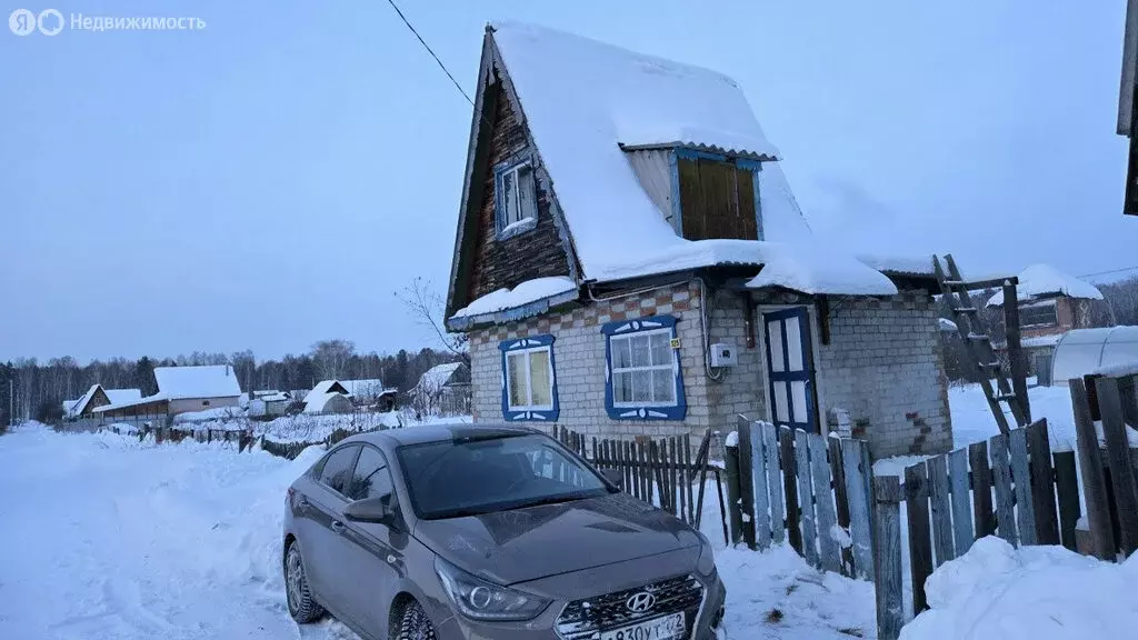 Дом в Тюменская область, Ялуторовский муниципальный округ, с/о Лесник, ... - Фото 1