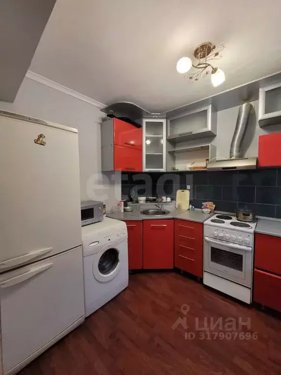 2-к кв. Ханты-Мансийский АО, Нижневартовск ул. Мира, 8А (45.0 м) - Фото 1
