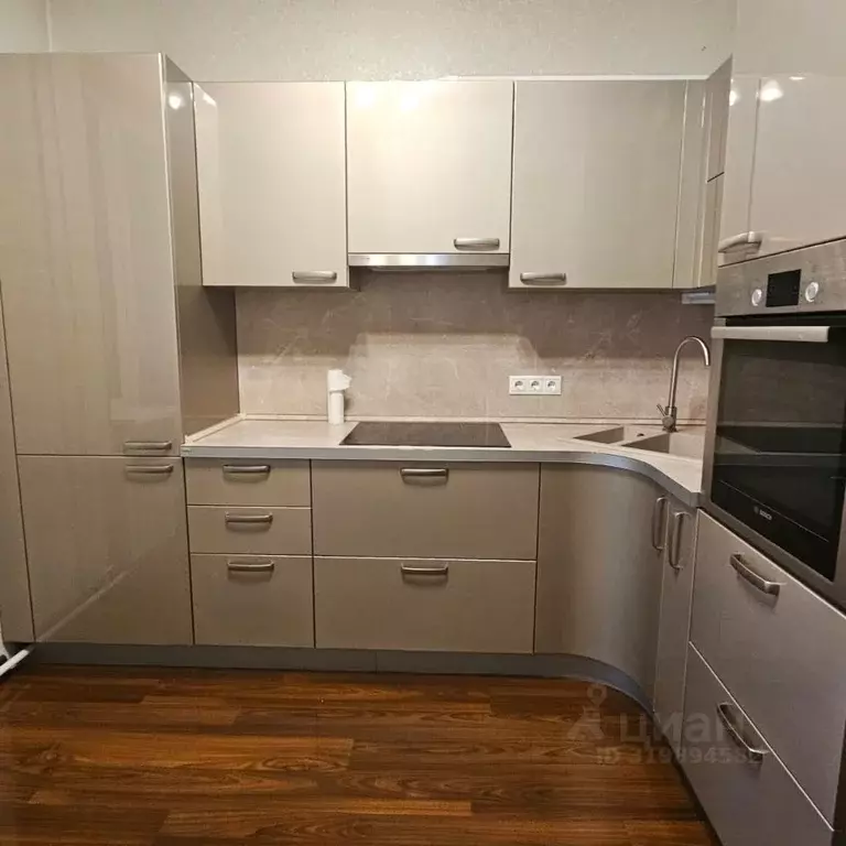 2-к кв. Московская область, Подольск ул. 43-й Армии, 21 (67.0 м) - Фото 0