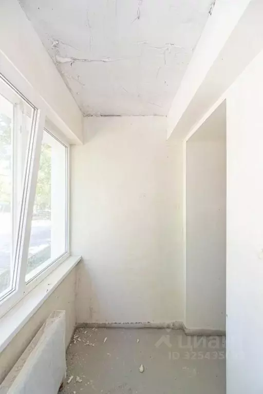 1-к кв. Крым, Бахчисарай ул. Грузинова, 61 (41.5 м) - Фото 1