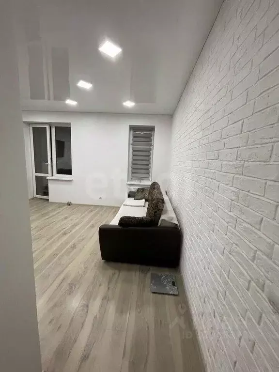 Студия Ямало-Ненецкий АО, Новый Уренгой просп. Губкина, 19 (27.0 м) - Фото 1