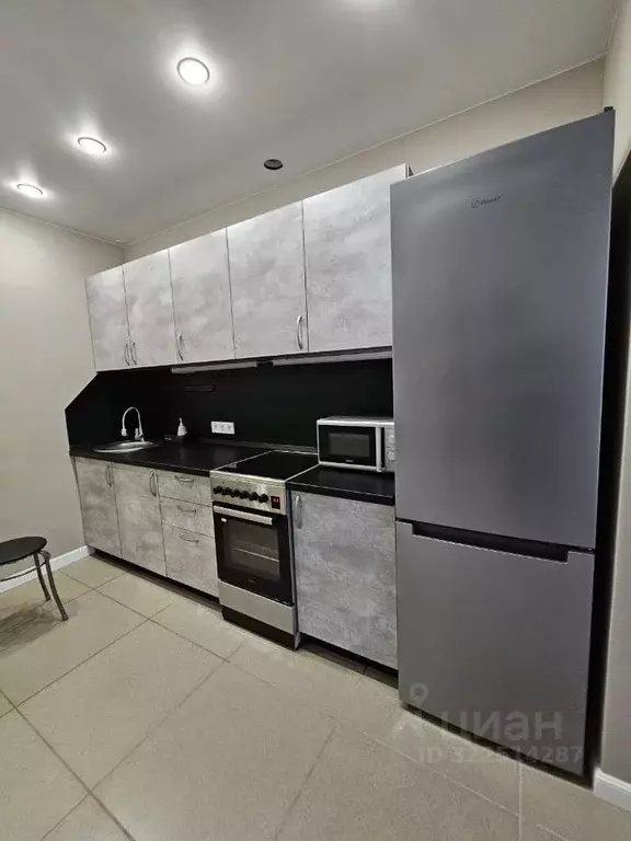 1-к кв. Приморский край, Владивосток просп. 100-летия Владивостока, ... - Фото 2