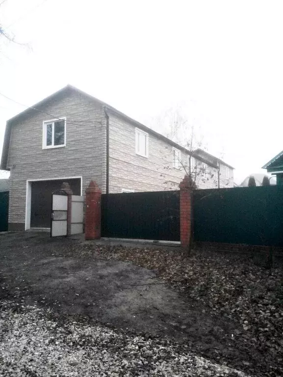 Дом в посёлок городского типа Михнево, улица Льва Толстого (275 м) - Фото 2