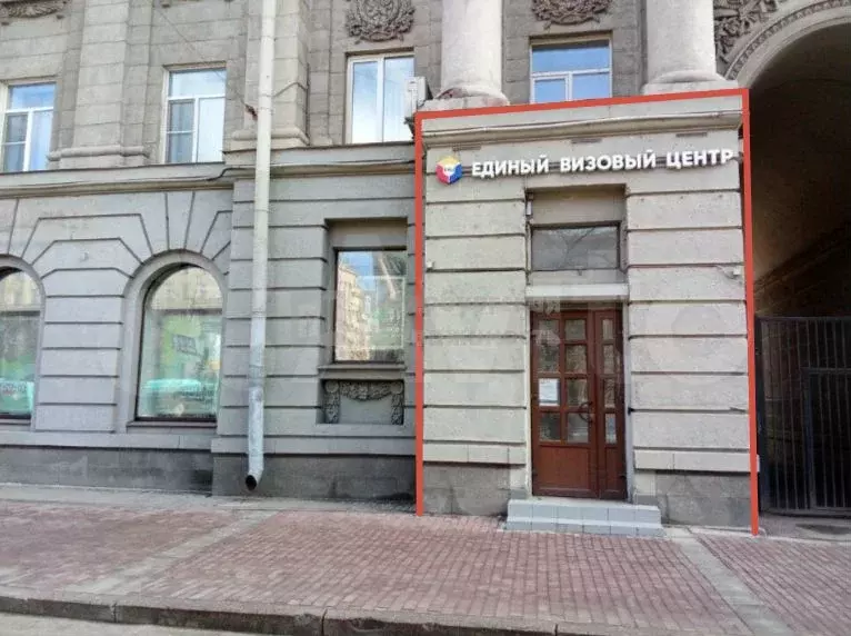 Продам торговое помещение, 63 м - Фото 1