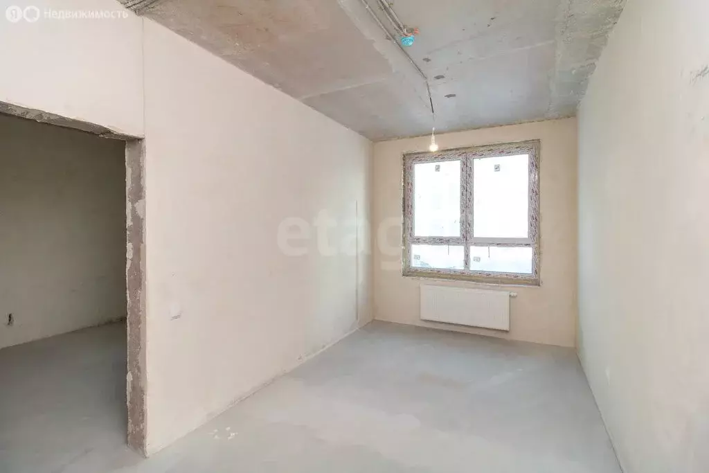 1-комнатная квартира: Тюмень, улица Разведчика Кузнецова, 16 (38.4 м) - Фото 1