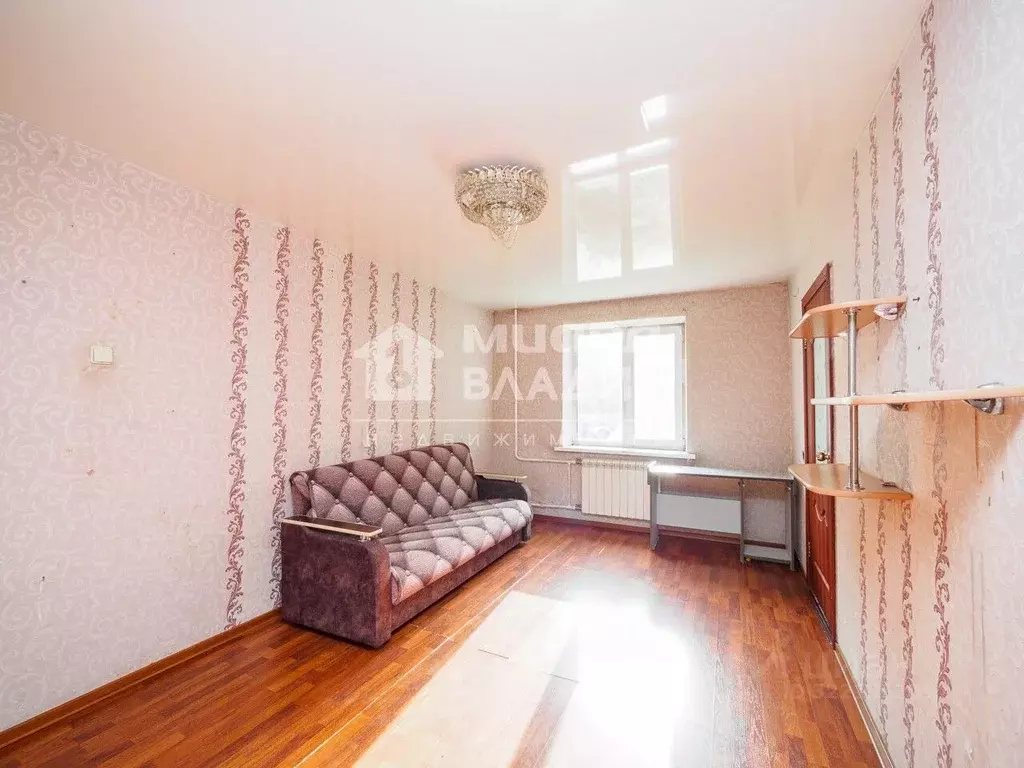 3-к кв. Омская область, Омск ул. 12 Декабря, 112 (50.0 м) - Фото 0
