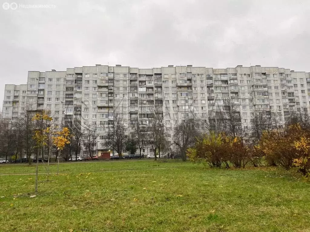 3-комнатная квартира: Санкт-Петербург, Пулковское шоссе, 13к1 (70.8 м) - Фото 1