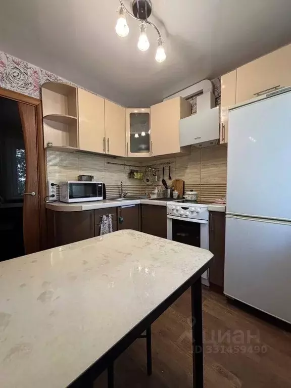 3-к кв. Иркутская область, Иркутск ул. Клары Цеткин, 22 (60.0 м) - Фото 1