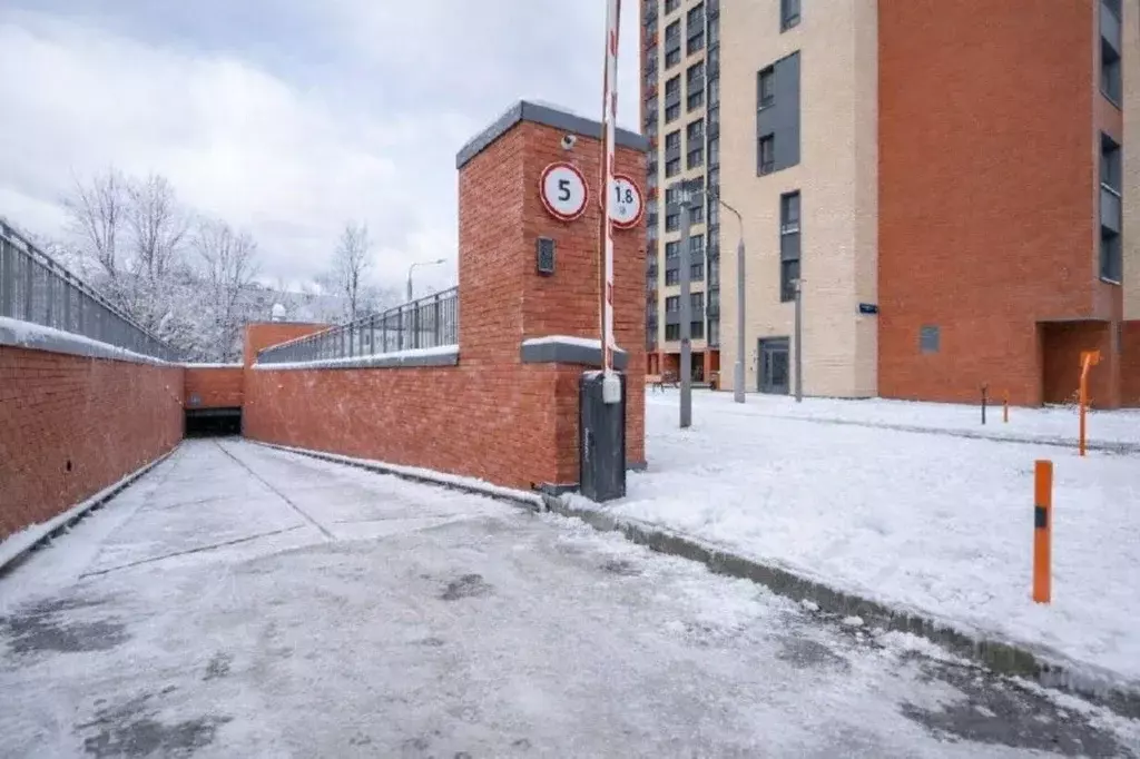 Гараж в Москва ул. Металлургов, 56/2 (15 м) - Фото 1