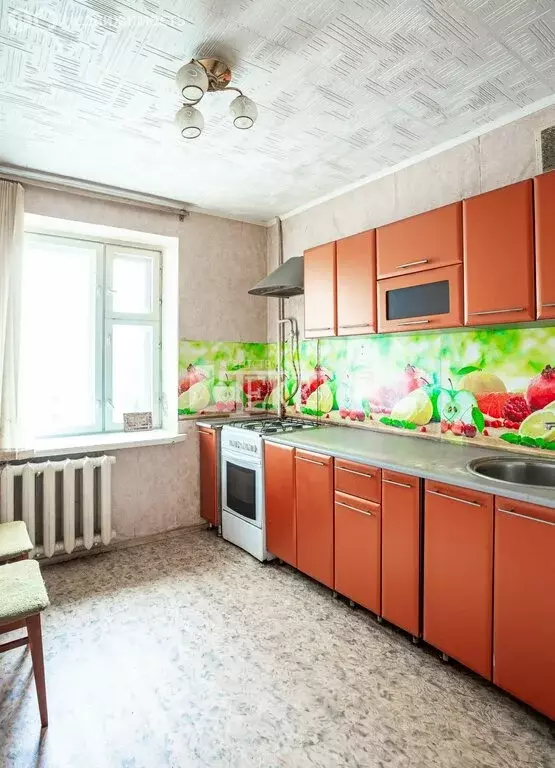 3-комнатная квартира: Вологда, улица Гагарина, 52 (66 м) - Фото 1