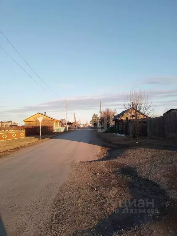 Участок в Свердловская область, Тугулымский муниципальный округ, с. Яр ... - Фото 0