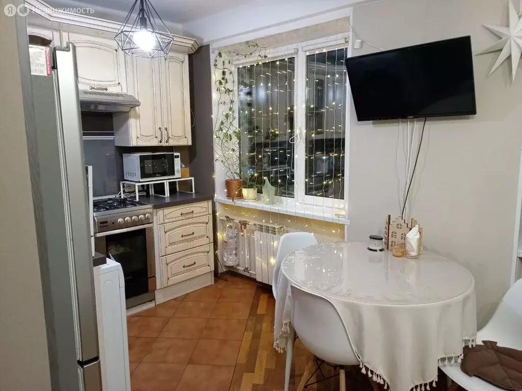 2-комнатная квартира: Колпино, бульвар Трудящихся, 30 (56.8 м) - Фото 1