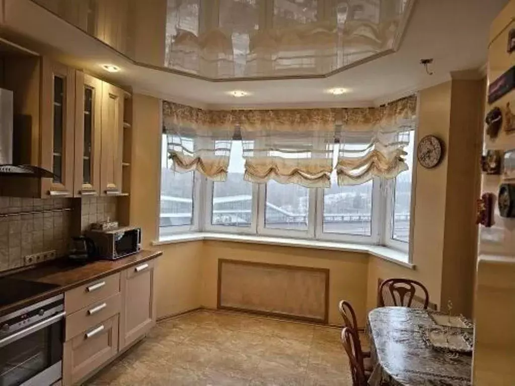 3-к кв. Московская область, Красногорск ул. Имени Зверева, 4 (79.0 м) - Фото 2