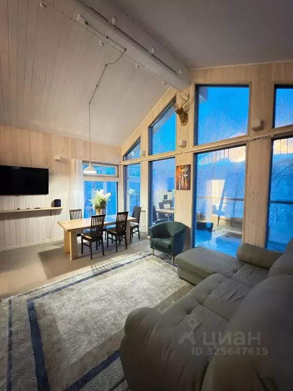 Дом в Мурманская область, Мурманск ул. Ломоносова, 24 (150 м) - Фото 2