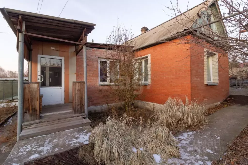 Дом в Красноярский край, Красноярск городской округ, пос. Солонцы ул. ... - Фото 1