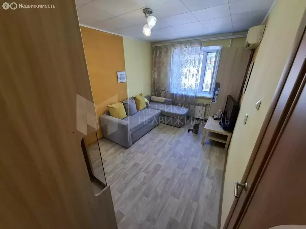 1-комнатная квартира: Тюмень, улица Карла Маркса, 104 (27 м) - Фото 2