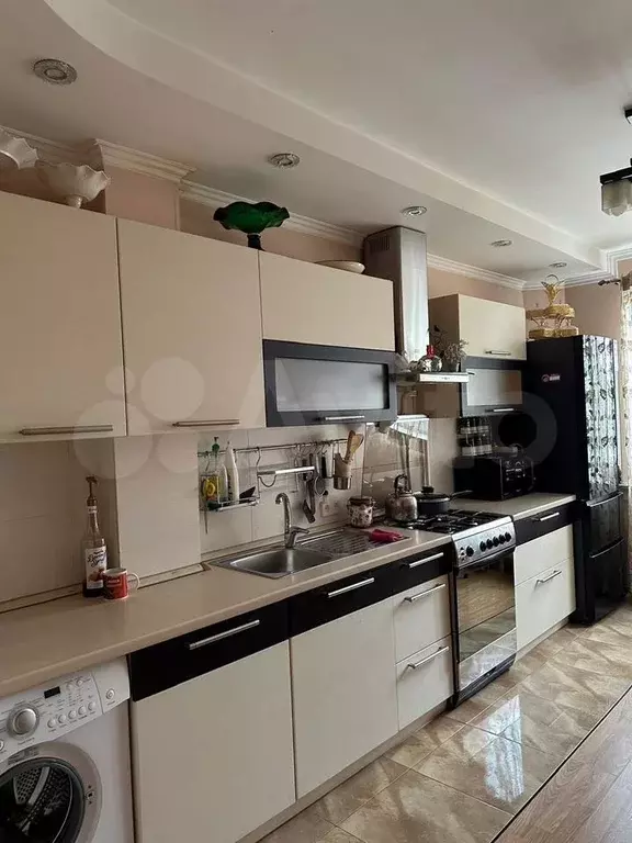 3-к. квартира, 70 м, 4/9 эт. - Фото 1