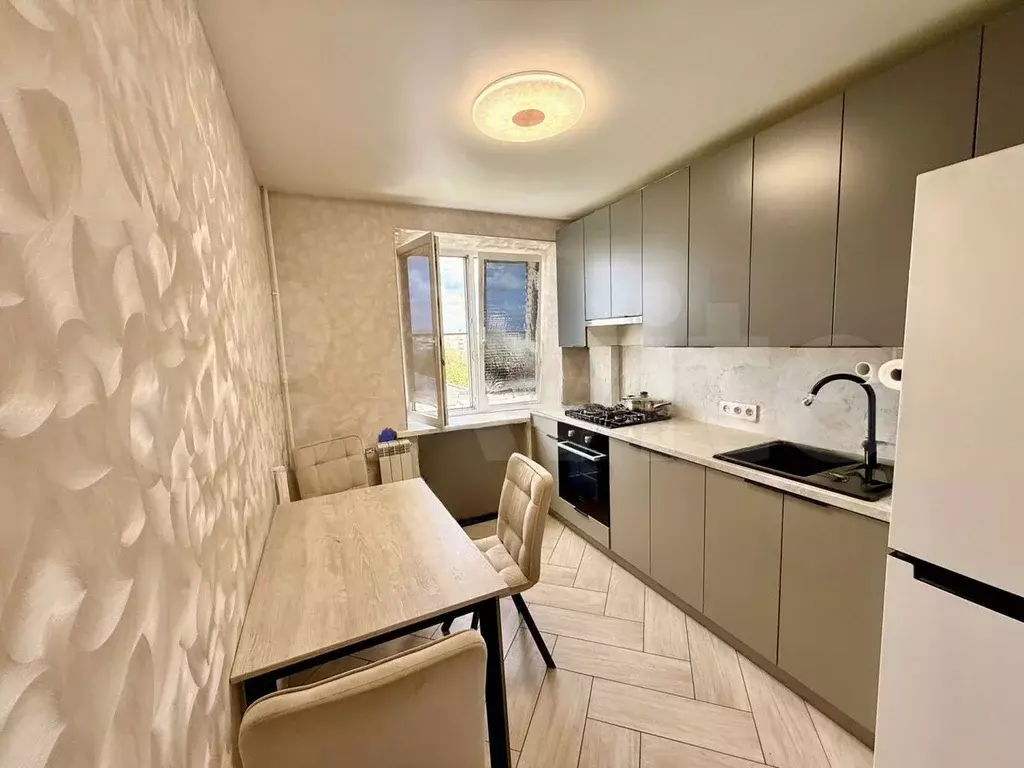 1-к. квартира, 32 м, 5/9 эт. - Фото 0