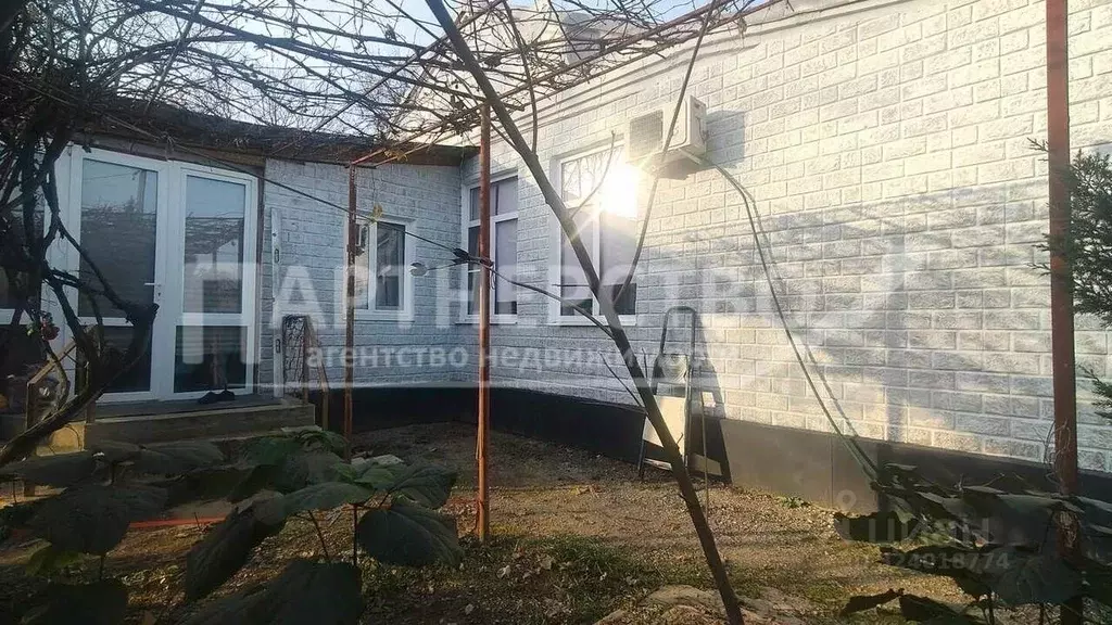 Дом в Краснодарский край, Северский район, Ильское городское ... - Фото 2