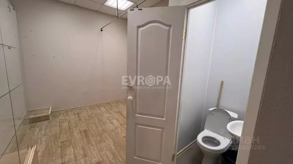 Торговая площадь в Ульяновская область, Ульяновск ул. Кирова, 28 (40 ... - Фото 2