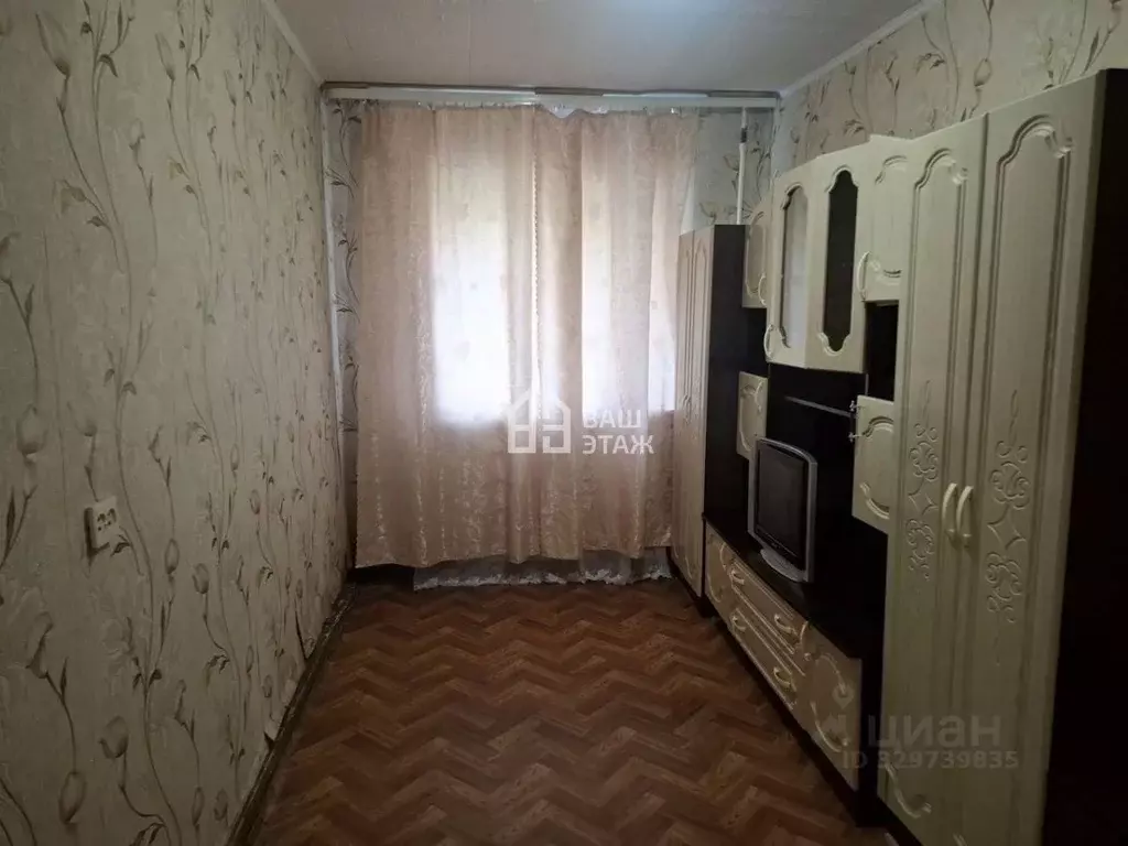 Комната Калужская область, Калуга ул. Веры Андриановой, 26 (10.0 м) - Фото 1