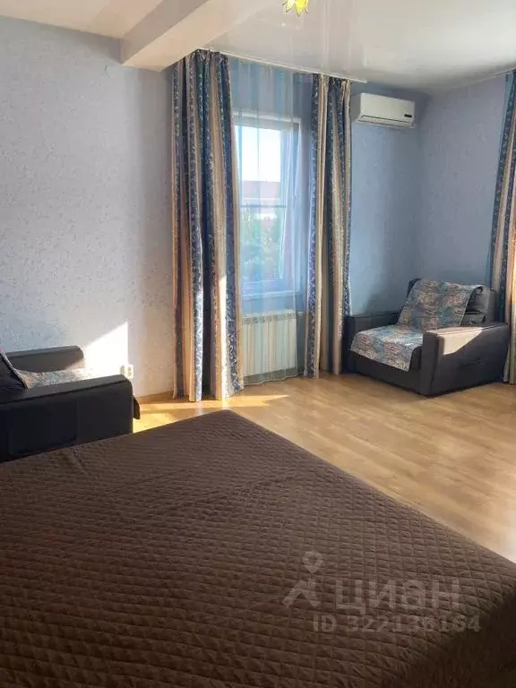 2-к кв. Краснодарский край, Сочи ул. Калинина, 10 (70.0 м) - Фото 0