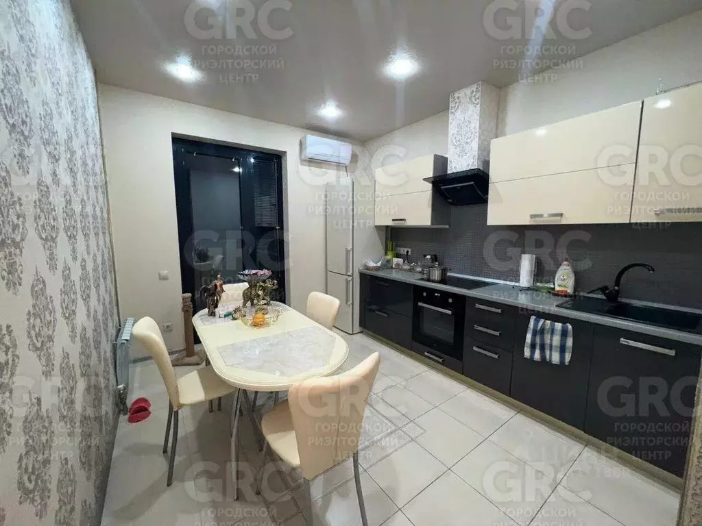 2-к кв. Краснодарский край, Сочи Новый Сочи мкр, ул. Санаторная, 63/1 ... - Фото 0