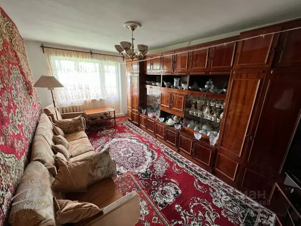 2-к кв. Алтайский край, Барнаул Молодежная ул., 62 (47.0 м) - Фото 1