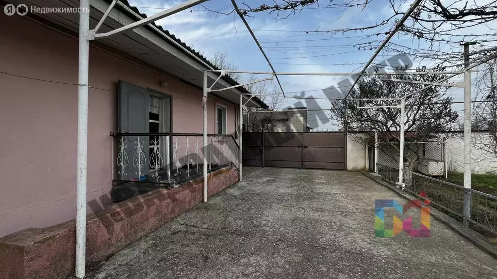 Дом в Элиста, Кирбазарная улица (167.7 м) - Фото 1