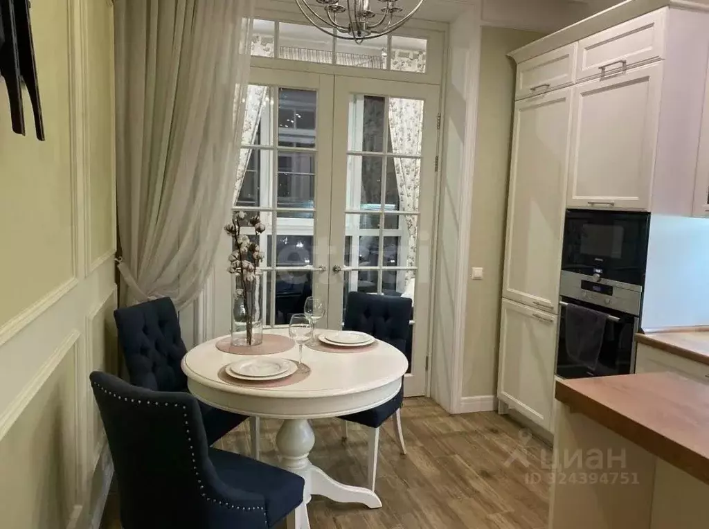 2-к кв. Санкт-Петербург ул. Богословская, 4к1 (65.0 м) - Фото 1