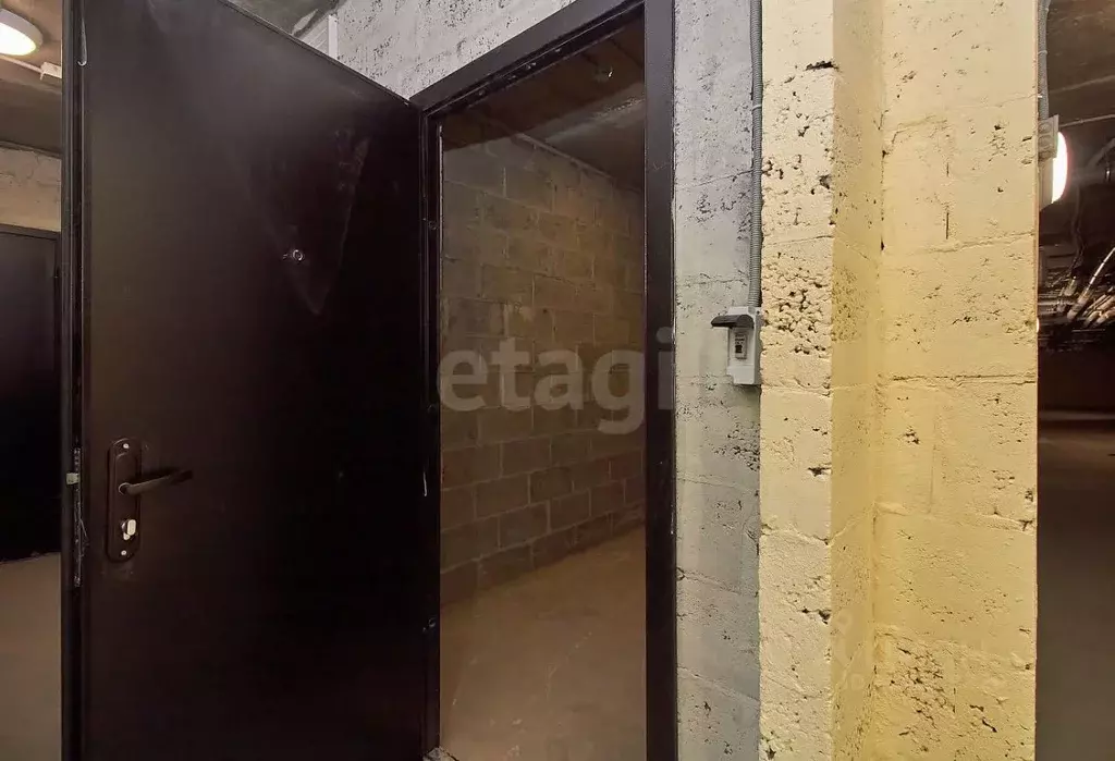 Склад в Тюменская область, Тюмень ул. Тальниковая, 5 (4 м) - Фото 1