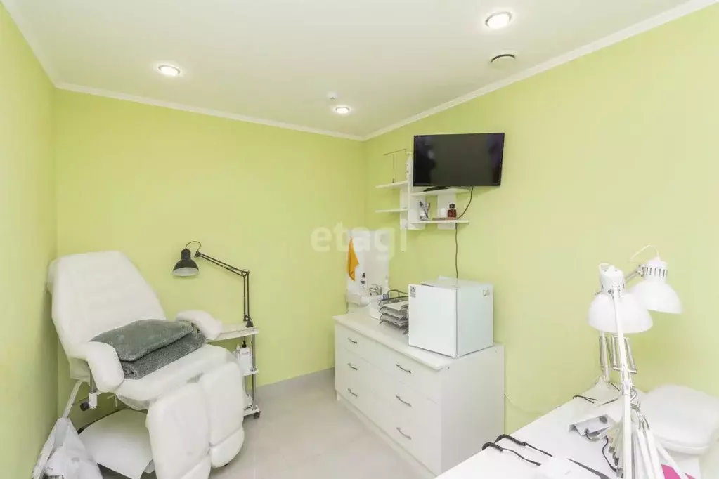 Помещение свободного назначения в Тюменская область, Тюмень Северная ... - Фото 1