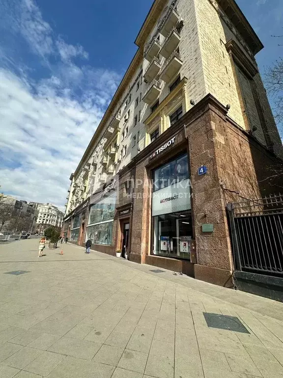 3-к. квартира, 140 м, 3/6 эт. - Фото 0