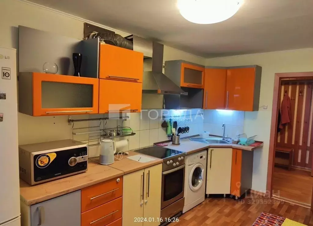 2-к кв. Новосибирская область, Новосибирск ул. Серебряные Ключи, 8 ... - Фото 1