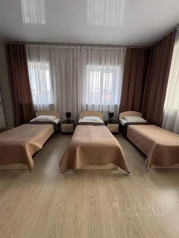 Комната Курганская область, Шадринск Октябрьская ул., 111 (15.0 м) - Фото 1