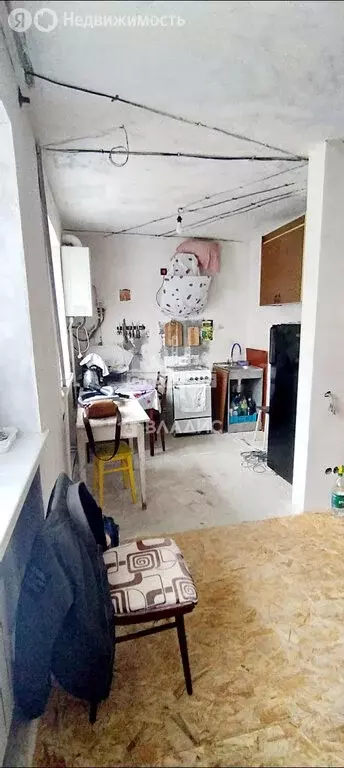 3-комнатная квартира: Керчь, улица Клары Цеткин, 15 (57 м) - Фото 0
