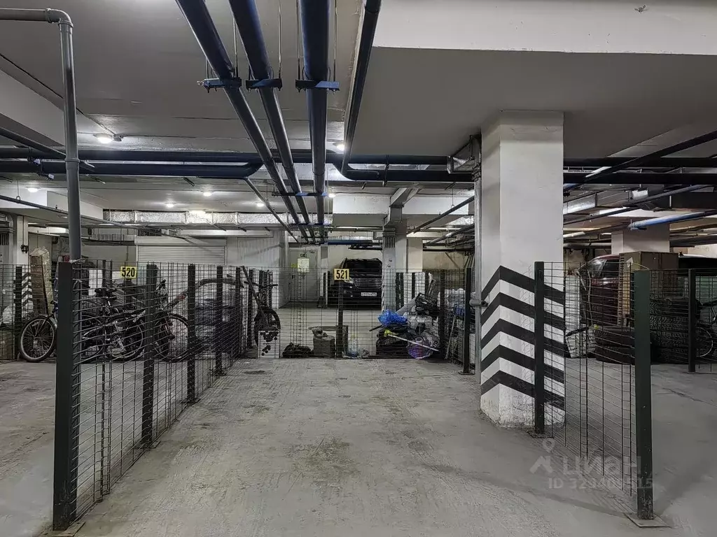 Гараж в Свердловская область, Екатеринбург ул. Краснолесья, 139А (16 ... - Фото 1